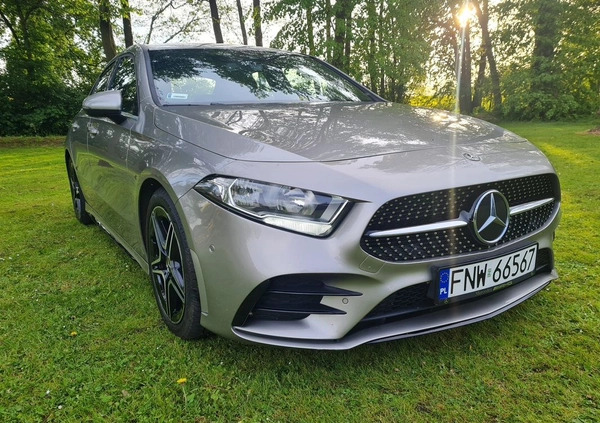 Mercedes-Benz Klasa A cena 115000 przebieg: 89700, rok produkcji 2019 z Wejherowo małe 742